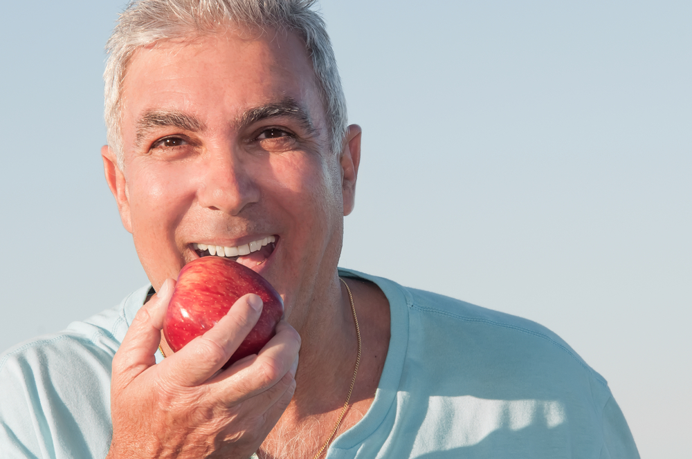 eating dental implants timing